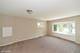 926 Suffolk, Westchester, IL 60154