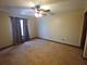 961 Cross Creek Unit B2, Roselle, IL 60172