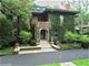 2878 Sheridan, Evanston, IL 60201