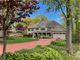 2077 Thorntree, Palatine, IL 60067