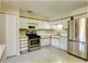 100 E Lillian Unit 1B, Arlington Heights, IL 60004