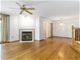 960 West Unit B, Naperville, IL 60563