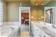 840 W Buckingham Unit 1E, Chicago, IL 60657