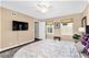 10 The Court Of Lagoon View, Northbrook, IL 60062