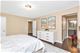 10 The Court Of Lagoon View, Northbrook, IL 60062