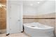 1231 W Oakdale, Chicago, IL 60657