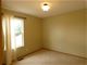 2240 Flagstone, Carpentersville, IL 60110