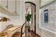 125 W Delaware, Chicago, IL 60610