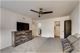 595 East, Streamwood, IL 60107