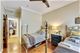 800 S Oak Park Unit 2N, Oak Park, IL 60304