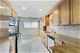 22 Creekside Unit D, Elgin, IL 60123