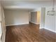910 Foxwood, Geneva, IL 60134