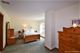 2542 Heritage Unit 0, Geneva, IL 60134