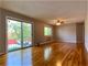 8995 Kennedy Unit 202B, Des Plaines, IL 60016