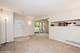 1657 Williamsburg Unit B, Wheaton, IL 60189