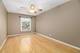 1671 Williamsburg Unit B, Wheaton, IL 60189