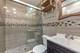 5950 N Kenmore Unit 205, Chicago, IL 60660