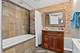 922 W Cuyler, Chicago, IL 60613