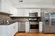 643 W Barry Unit 1B, Chicago, IL 60657
