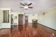 9605 S Komensky Unit 102, Oak Lawn, IL 60453