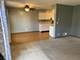 5 W Pheasant Unit 05, Lake In The Hills, IL 60156