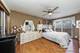 1375 N Justin, Addison, IL 60101