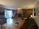 643 W Barry Unit 2B, Chicago, IL 60657