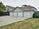 7000 Newport Unit 204, Woodridge, IL 60517