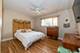 33 W Beech, Schaumburg, IL 60193