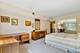 1500 Oak Unit 4H, Evanston, IL 60201