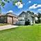 124 S Kenmore, Elmhurst, IL 60126