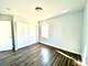8 E Briarwood, Streamwood, IL 60107