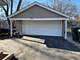 52 Sparrow, Carpentersville, IL 60110