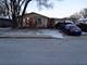 736 Navajo, Carpentersville, IL 60110