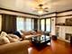 2302 W Sunnyside Unit 1W, Chicago, IL 60625