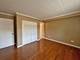 454 S Spring Unit 13, Elmhurst, IL 60126