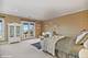 700 Crab Tree Farm, Lake Bluff, IL 60044
