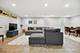 907 Queens, Glenview, IL 60025