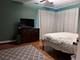 338 Krenz, Cary, IL 60013
