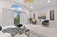 1821 W Oakdale, Chicago, IL 60657