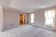 1827 Victoria, Mundelein, IL 60060