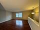 1492 Timber Unit D, Wheaton, IL 60189