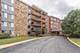 18 E Old Willow Unit 205, Prospect Heights, IL 60070