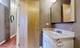 1800 W Roscoe Unit 406, Chicago, IL 60657