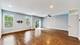 551 Bobby Ann, Roselle, IL 60172