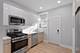 6929 N Lakewood Unit 1, Chicago, IL 60626