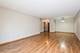 945 E Kenilworth Unit 327, Palatine, IL 60074