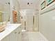 2960 N River Walk, Chicago, IL 60618