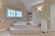 9821 Elm, Des Plaines, IL 60016