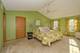 86 S Hankes, Aurora, IL 60506